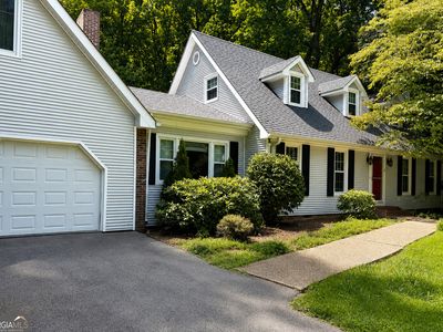 1922 Sourwood Dr