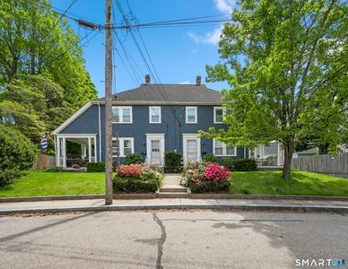 31-33 Carely Avenue