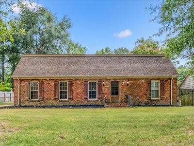 8043 Farmington Blvd