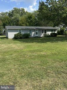 209 Oakridge Dr
