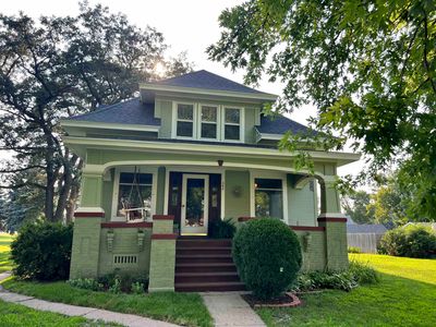 304 S 4th St