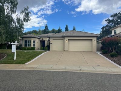 3015 Sultana Ct