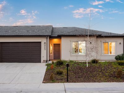 4503-4501 Cyclamen Way