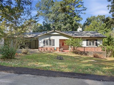 7 Grisham Ln
