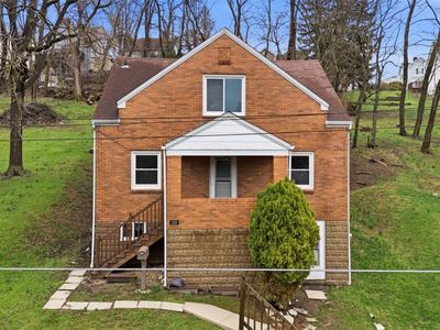 328 Park Dr