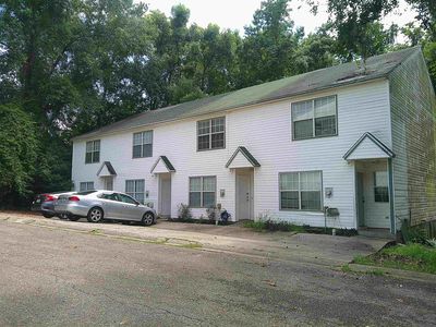 547 Collinsford Rd #15