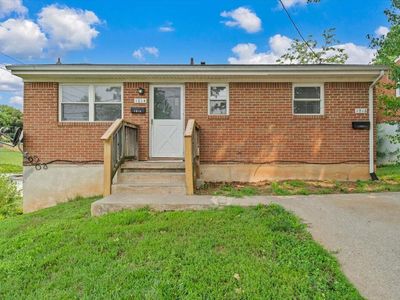 1016 Woodrow Ave SE