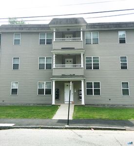 22 Woodbridge Avenue