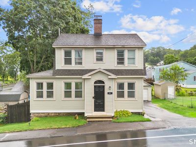 43 Woodvine Avenue
