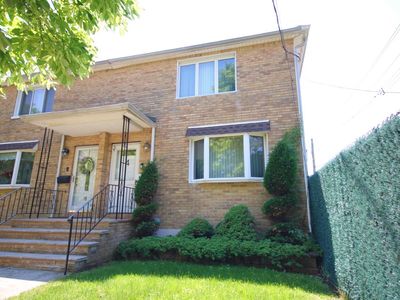 4 Reno Ave