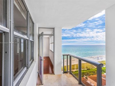 6039 Collins Ave APT 1622