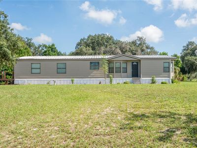 2242 FOX RUN LANE