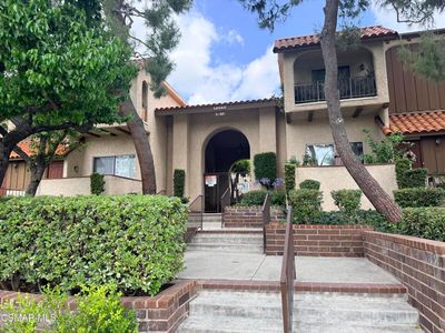 19545 Sherman Way Unit 17