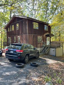 5074 Woodbridge Dr E