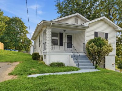 958 Palmer Ave