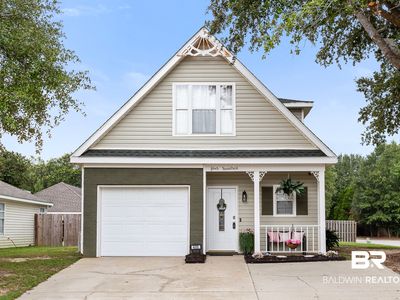 400 Belle Chase Ct S