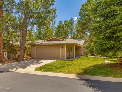 6001 E Laurel Loop