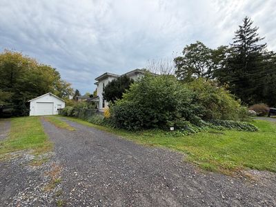 7 West Ave