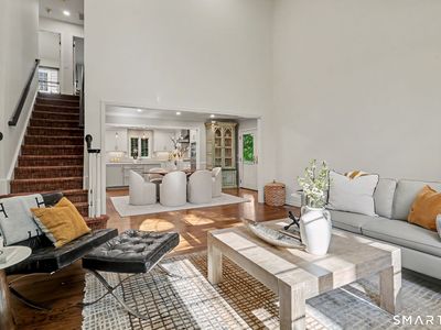 117 Edward Place