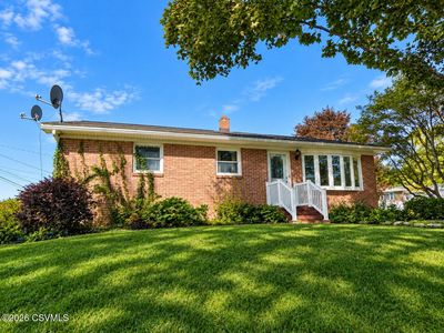 1190 Sunset Dr