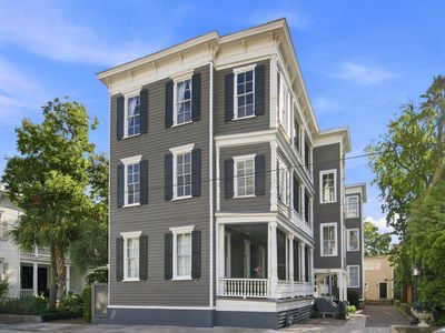20 Limehouse St APT D