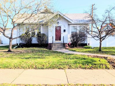 1105 California Ave W