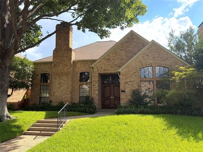 2 Grovenor Ct