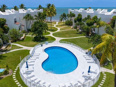 601 W Ocean Dr APT 312D