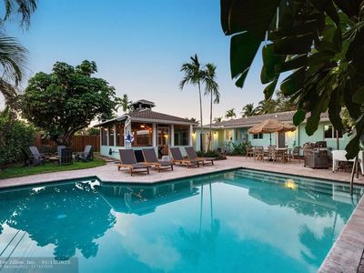 2120 NE 53rd St