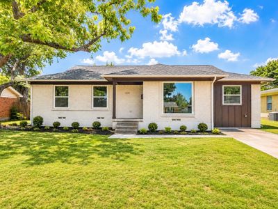1225 Bluebird Ln