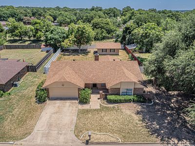 1015 Meadowlark Ln