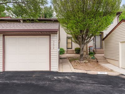 3470 Johnathan Ave