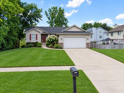 2830 Bayberry Dr