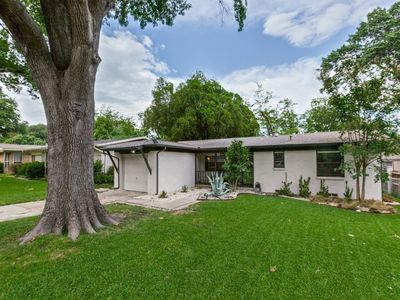 226 Leda Dr