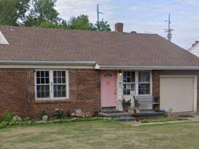 2728 NW 38th St
