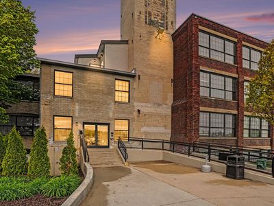 533 Columbia Ave APT 6