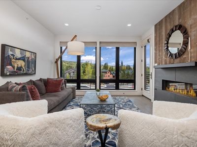 80 W Main Street UNIT 304
