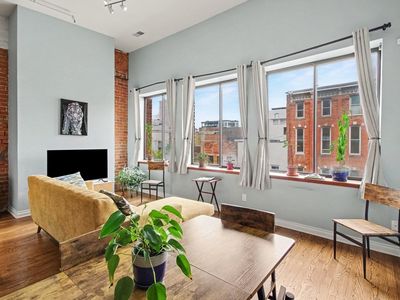 120 W Washington St #I
