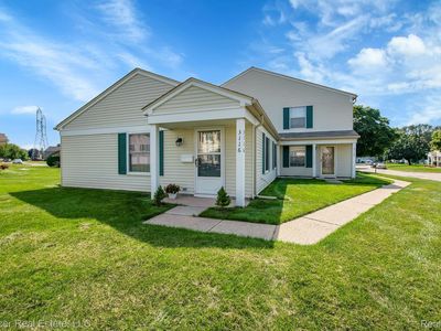 Property at 3116 Beechtree Ct, Lake Orion, MI