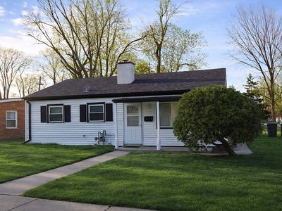 2414 Circle Dr