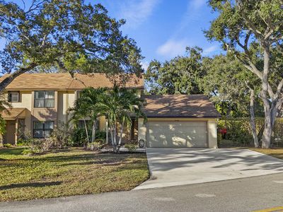 1089 Raintree Drive
