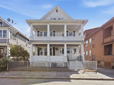 13-15 Carney St