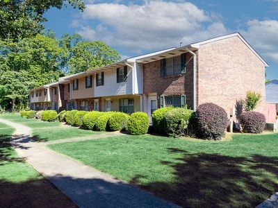 501 Carlton Rd APT 2-E