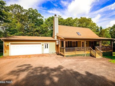 Property at 144 Eisenhower Dr, Lords Valley, PA