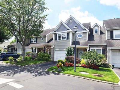 Property at 16 Scarborough Drive, Smithtown, NY