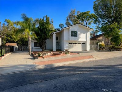 3461 Valle Vista Dr