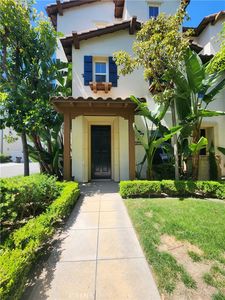 678 E Valencia St #105