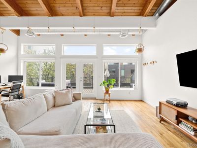 3240 Tejon Street #201