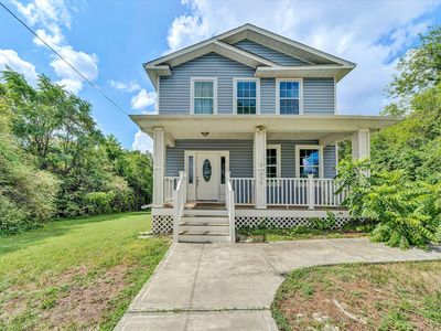 2016 Hanover Ave NW