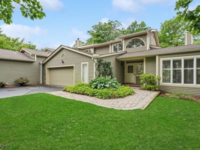 31 Stone Row Ln